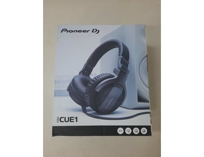 Pioneer DJ headphones

