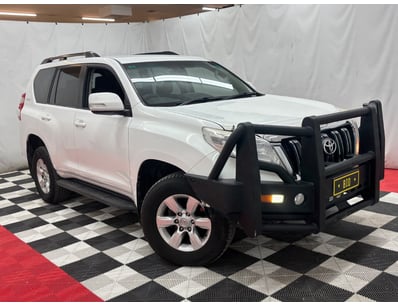 Passenger, Luxury & Commercial Vehicles Auction - Lot 512