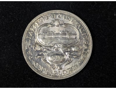 1927 AUSTRALIAN 8 PEARL PARLIAMENT HOUSE FLORIN
...