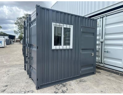 Storage Containers & 40FT Container Home - Lot 5