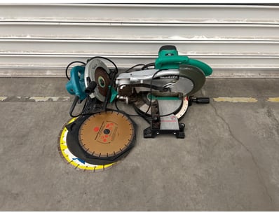 Home Improvement, DIY & Hardware (VICA988) - Lot 147