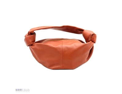 BOTTEGA VENETA DOUBLE KNOT BAG

Exterior Material
...
