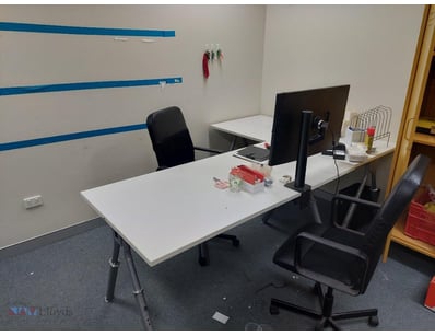 Office workspace bundle comprising multiple compon...