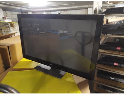 Samsung UA26EH4000MXXY 26-inch LCD television. Bla...