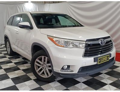 Passenger, Luxury & Commercial Vehicles Auction - Lot 400