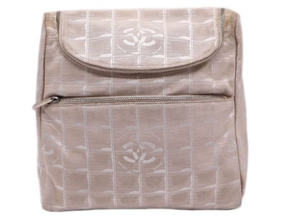 Designer Vault (A985) - Lot 5711