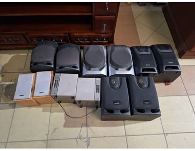 X6 Pairs Of Speakers 

Includes Sony, Panasonic & ...