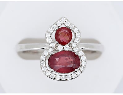 Thrift Shop (A980) - Lot 1050