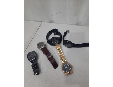 The Curio Collection (A1000) - Lot 2062