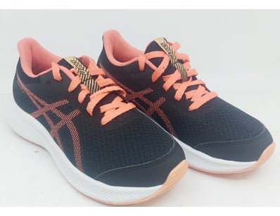 Major Brand Apparel & Footwear Liquidation Even... - Lot 315