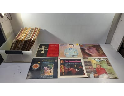 Gadgets, Music & Pastimes (SAA982) - Lot 4404