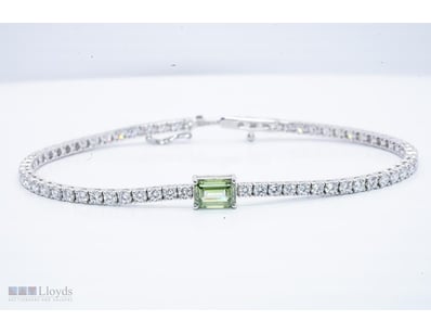 14K WHITE GOLD 3.85CT GREEN & D - E VVS+ LAB GROWN...