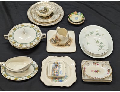 The Curio Collection (A983) - Lot 1128