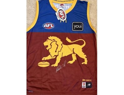 MICHAEL VOSS SIGNED LIONS GUERNSEY 

A Lions Guern...