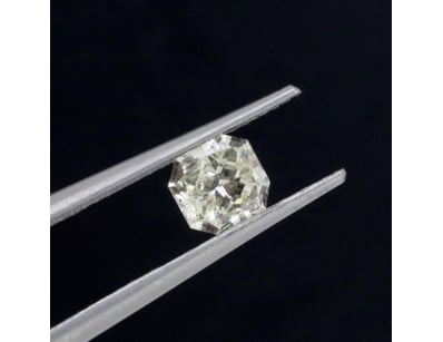 Diamond And Gemstone Market (A999) - Lot 539