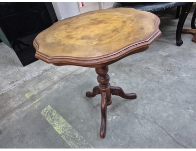 House & Homewares (A1006) - Lot 320