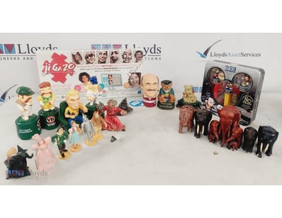ASSORTED ITEMS INCLUDING, COLLECTIBLE FIGURES AND ...
