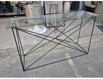 Glass Console Table

Approx. Dimensions H 74.5 cm ...