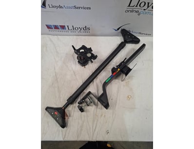 UNRESERVED Airport - Lost Property (A980) - Lot 543