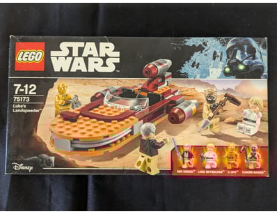 **UNRESERVED** COOKIE'S LIFETIME COLLECTION OF ... - Lot 568