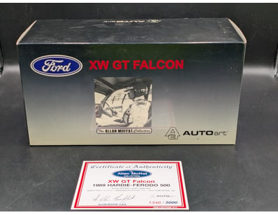 AUTOART FORD XW GT FALCON 1969 HARDIE-FERODO 500 D...