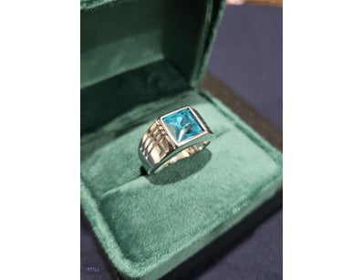 925 STERLING SILVER RING WITH PRINCESS CUT BLUE CU...