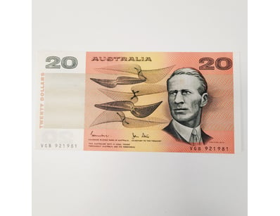 AUSTRALIAN $20 BANKNOTE,  R408 (EF) 

CV : $100...