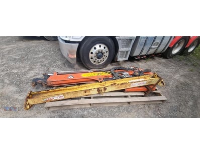 Palfinger Truck Crane, W.L.L. 4000KG

Working Co...
