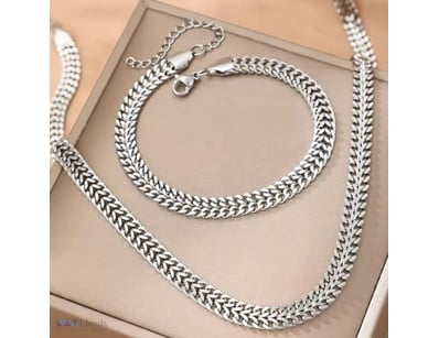 SILVER COLOR STAINLESS STEEL UNISEX NECKLACE AND B...