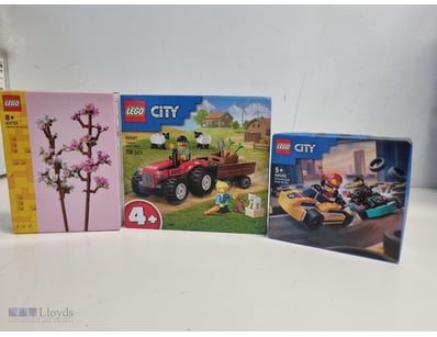 LEGO SET COLLECTION - CITY FARM & GO-KART RACING S...