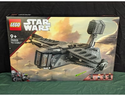 **UNRESERVED** LIFETIME COLLECTION OF LEGO PART... - Lot 169