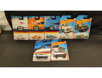 7X ASSORTED HOT WHEELS PREMIUM CARS INCLUDING 1971...