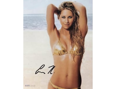 ANNA KOURNIKOVA SIGNED PHOTO 

Anna Kournikova Per...