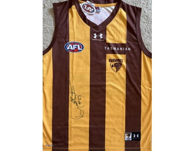 DERMOTT BRERETON SIGNED HAWKS GUERNSEY 

A Hawks G...