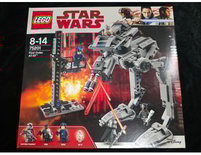 **UNRESERVED** COOKIE'S LIFETIME COLLECTION OF ... - Lot 505