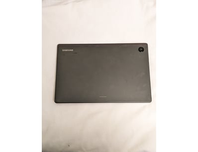 UNRESERVED Airport - Lost Property (A980) - Lot 576