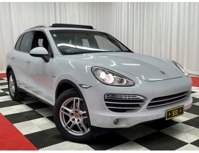 <b>2014 Porsche Cayenne 92A Diesel Platinum Editio...