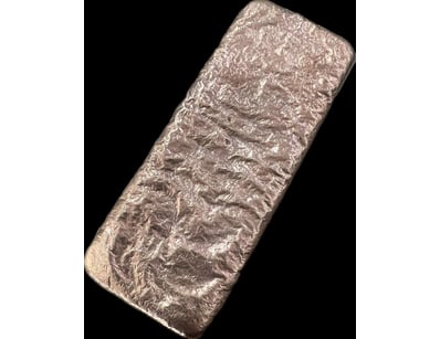 The Curio Collection (A985) - Lot 1110