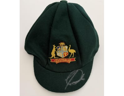 Mancave & Memorabilia (A999) - Lot 580