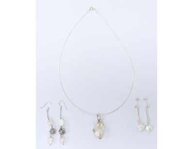 Affordable Jewellery Market (A997) - Lot 646