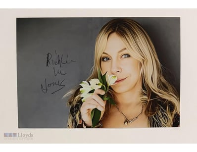 RICKIE LEE JONES SIGNED PHOTO 

Rickie Lee Jones P...