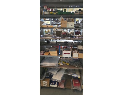 Distribution Business Equipment Liquidation (ON... - Lot 360