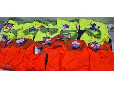 Bulk lot of Portwest hi-visibility workwear,long s...