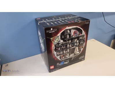 LEGO STAR WARS DEATH STAR ULTIMATE COLLECTOR SERIE...