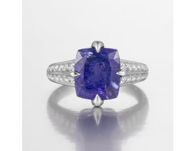 14CT WHITE GOLD TANZANITE AND DIAMOND DRESS RING  ...