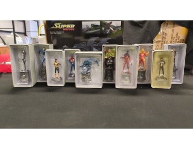 10X EAGLEMOSS MARVEL COLLECTABLE FIGURINES

Item...