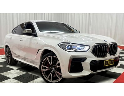<b>2023 BMW X6 M50I - Alpine White - 38,957km - Tw...
