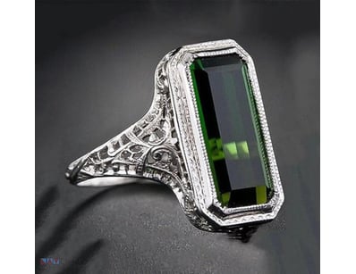 925 STERLING SILVER RING WITH EMERALD CUT GREEN CU...