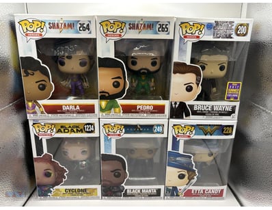 6X ASSORTED DC FUNKO POP BUNDLE

Assorted Funko Po...