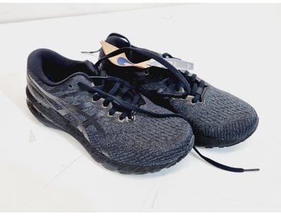 Major Brand Apparel & Footwear Liquidation Even... - Lot 302